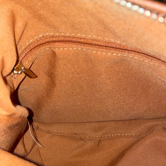 NWT Fringe Brown Vegan Leather Bag - Picture 10 of 11